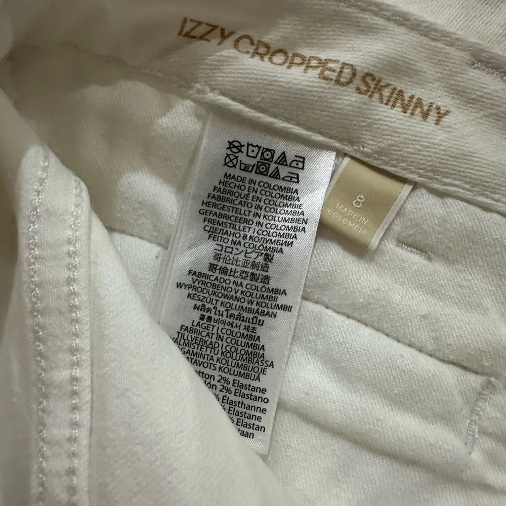 Michael Kors Izzy Cropped Jeans - Picture 7 of 13